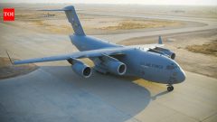 US 10:55 ‘We are under attack’: US military aircraft lands in Russia, sparks wild theories