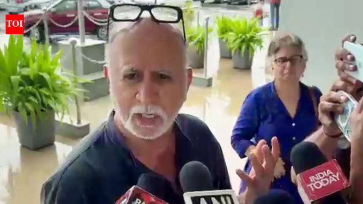 IndiaSurrender within 3 weeks, SC tells ex-Tehelka editor Tarun Tejpal