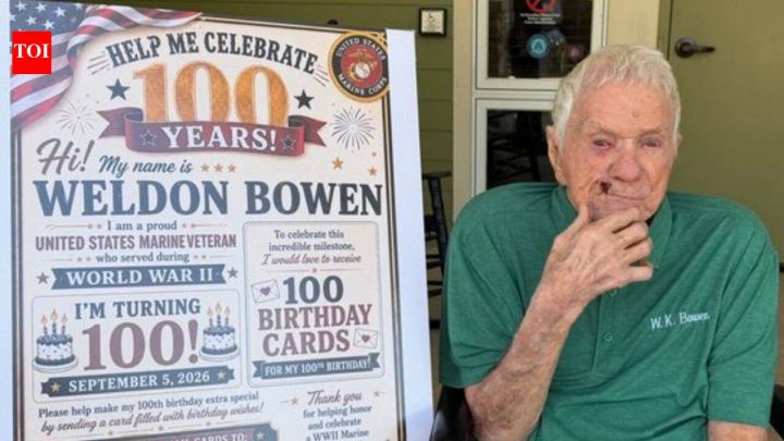 Texas WWII veteran marks 100th birthday with community card campaign