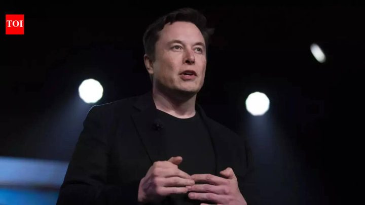 Tech NewsElon Musk asks Grok to 'roast' Billie Eilish but finds response boring