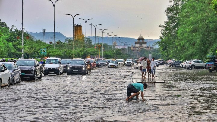 Thursday to be wet: Moving low-pressure system to bring monsoon rain