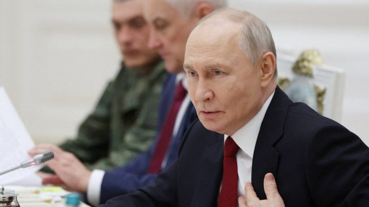 Top Russian economist ousted after warning of growing costs of Ukraine war