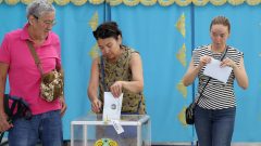 Kazakhstan holds parliamentary election expected to cement president’s grip