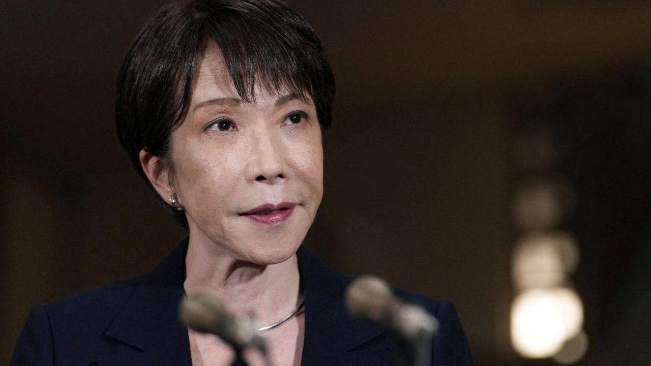 Japanese delegation seeks to soothe strained ties with China