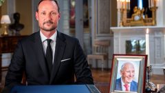 Norway’s new king pays tribute to his late father as the country mourns