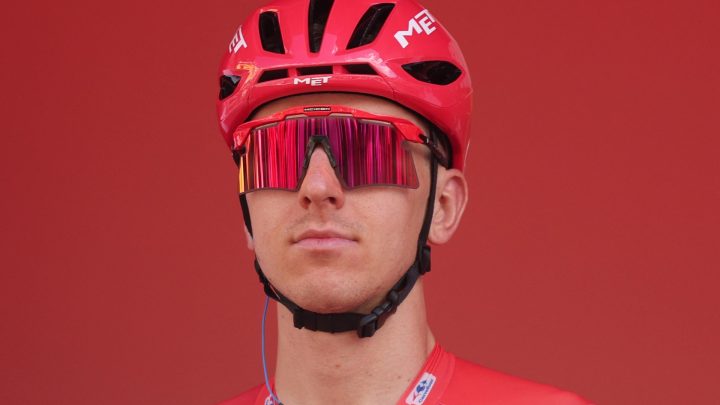 Pogacar to have surgery on broken collarbone after horrific Vuelta crash