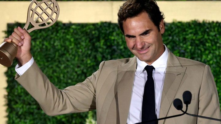Tearful Roger Federer inducted into Tennis Hall of Fame