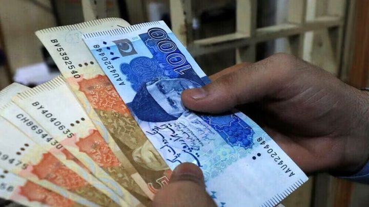 KP Orders Minimum Wage For Water and Sanitation Services Workers