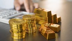 MCX gold nears ₹1,60,000, silver at ₹2,45,000 amid positive global cues