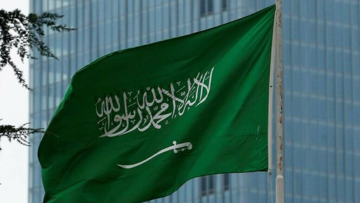 Saudi Arabia Changes Work Visa Quotas for New Companies
