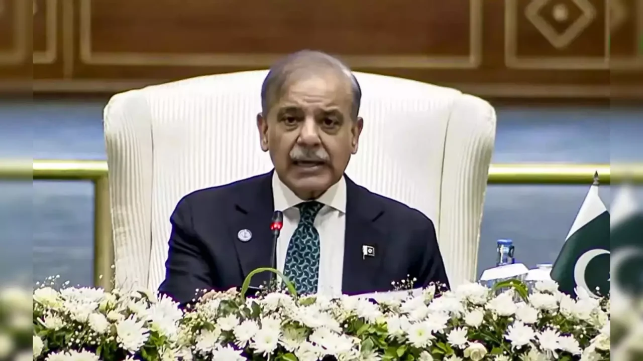 PM Warns Ministries Against Taking His Orders Lightly
