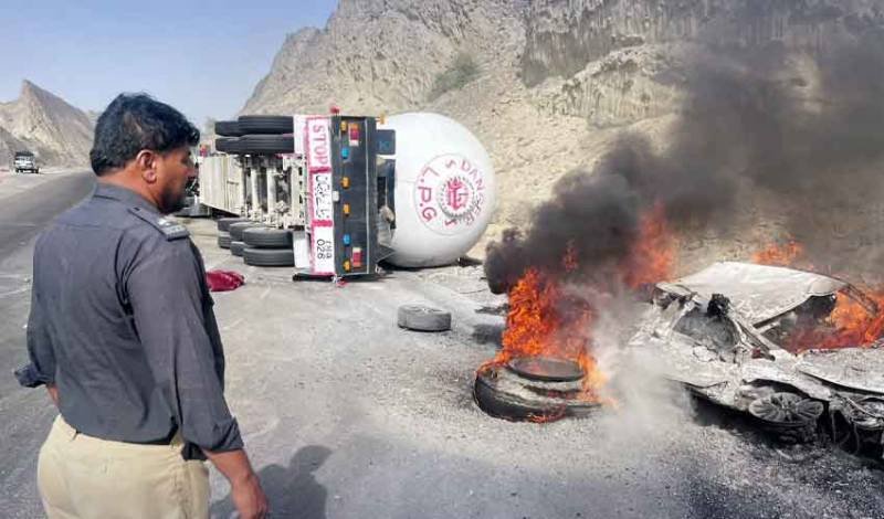 Six dead in coastal highway crash near Ormara