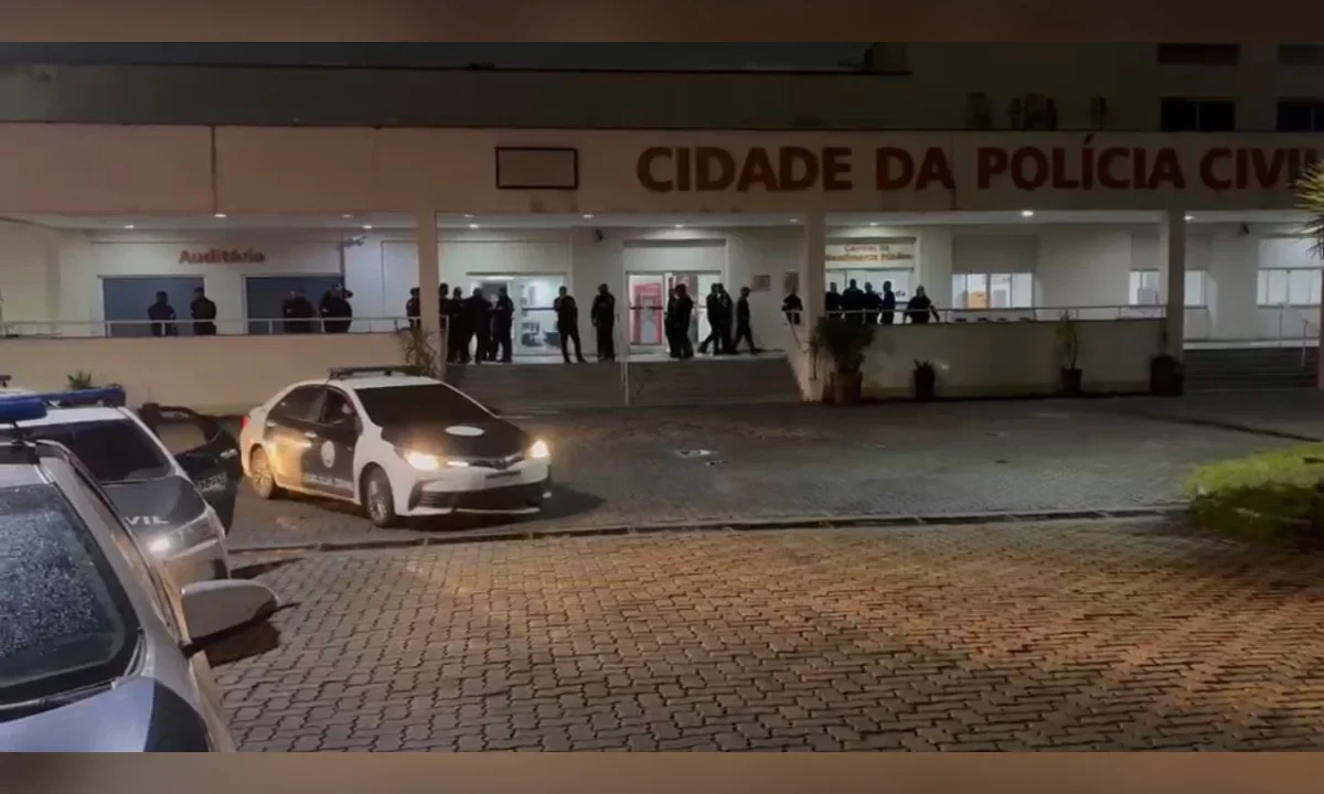 Quadrilha especializada em roubo e venda de carros clonados é alvo da PCERJ