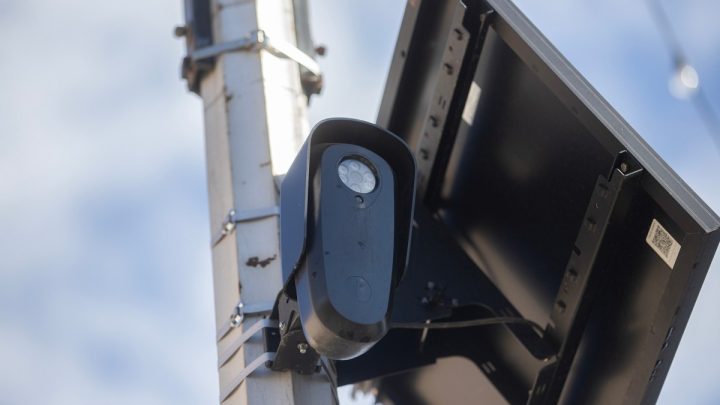 California, U.S. lawmakers debate license plate reader technology