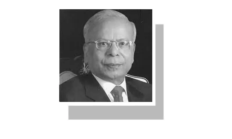 Managing external debt