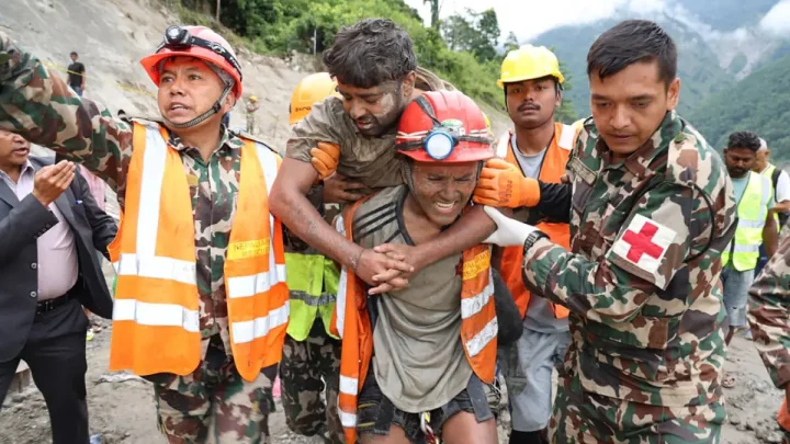How engineers in a WhatsApp group are guiding Nepal's tunnel rescue efforts