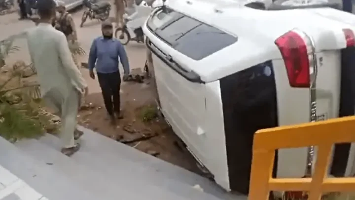 Karachi court acquits driver in drug case filed over 2024 accident that killed 2 in Karsaz