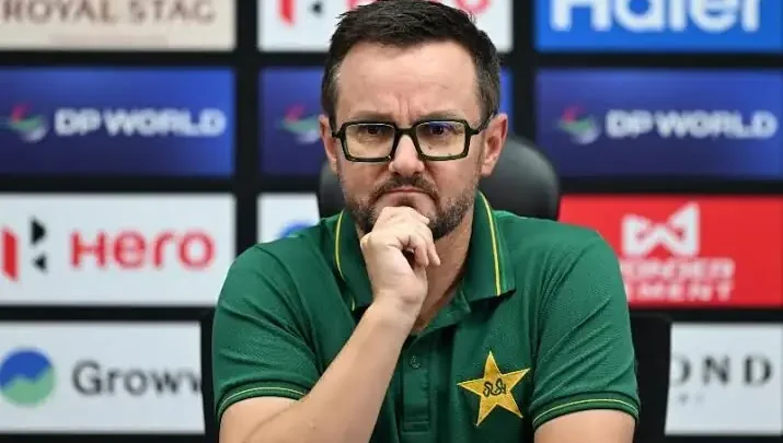 Hesson says Pakistan players used to 'chaos' after shake-up