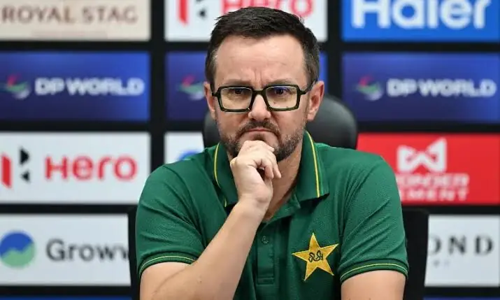 Hesson says Pakistan players used to 'chaos' after shake-up