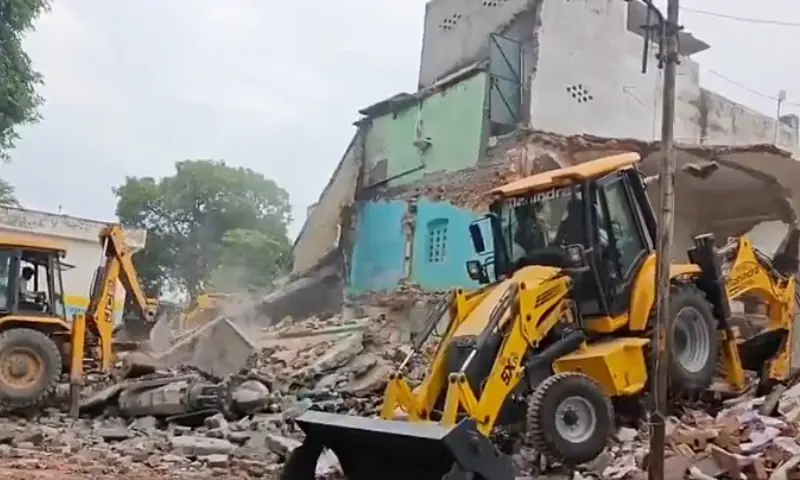 FO condemns mosque demolition in India's Uttar Pradesh, terms it part of 'drive to erase Islamic heritage'