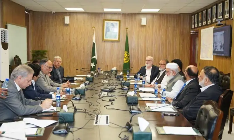 JI submits six proposals as first round of talks with govt concludes