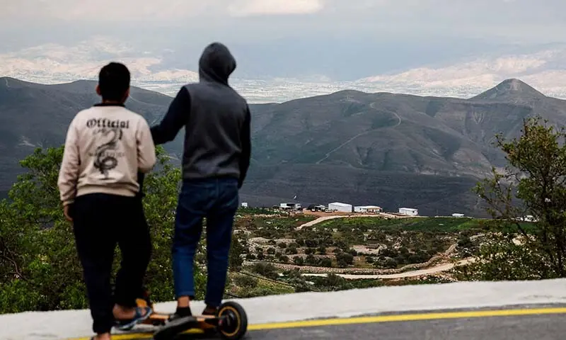 12 countries including France, UK say to sanction trade from Israeli settlements