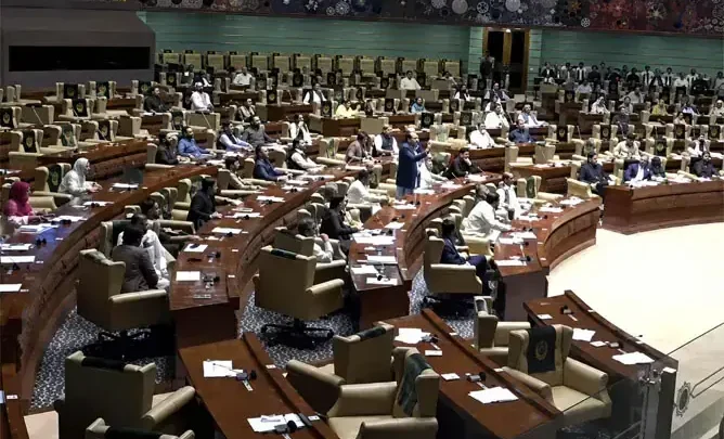 Sindh Assembly demands Centre abolish petroleum levy