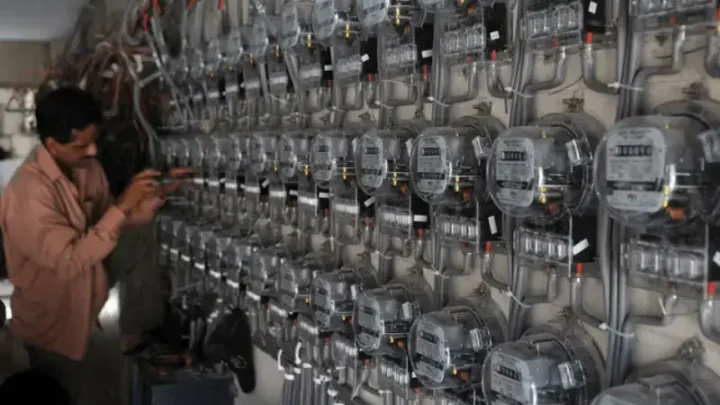 Power consumers may face Rs1.73/unit tariff hike