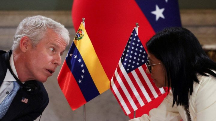US’s Chevron, Italy’s Eni to expand oil projects in Venezuela