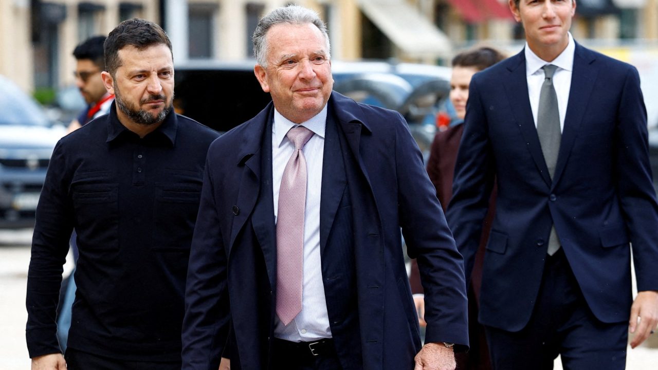 US envoys hold ‘substantive’ talks with Zelenskyy in first visit to Kyiv