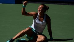 US Open: Zheng in 5-0 comeback; Gauff, Rybakina, Zverev also in quarters