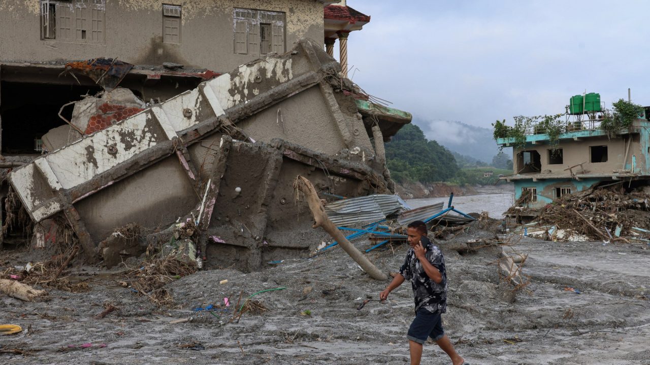 ‘Limit overshoot, peak, decline’: A new global goal for climate change?