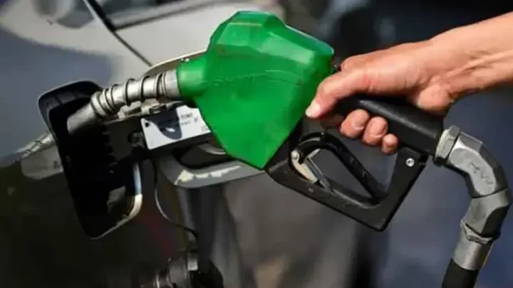 Govt reduces petrol price by Rs1.93 per litre, HSD by Rs4.21 per litre