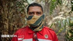 The volunteers risking their lives to defuse Indonesia's wildfire 'carbon bombs'