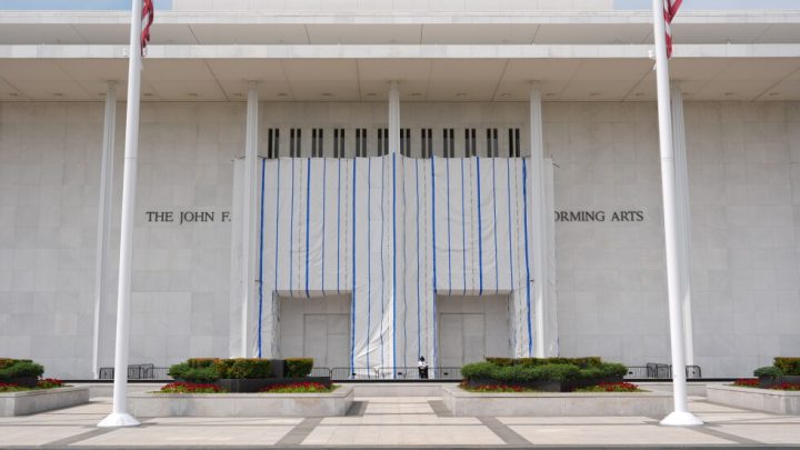 Kennedy Center renews call for Trump-backed shutdown after part of a ceiling collapses