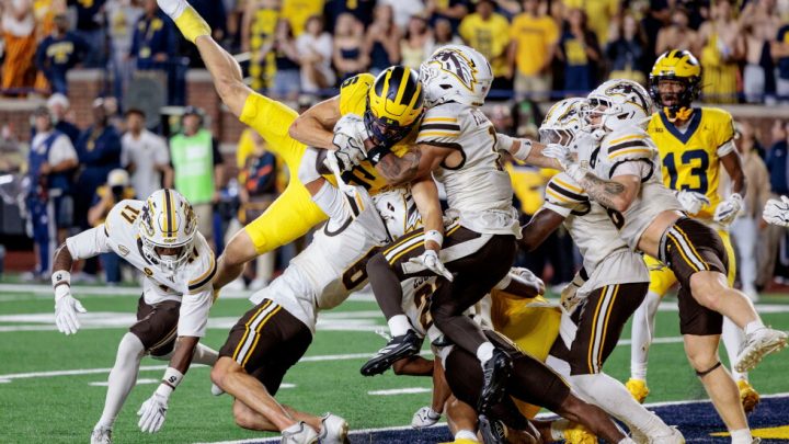 Wait just a second: No. 16 Michigan catches second-chance Hail Mary, survives scare vs WMU