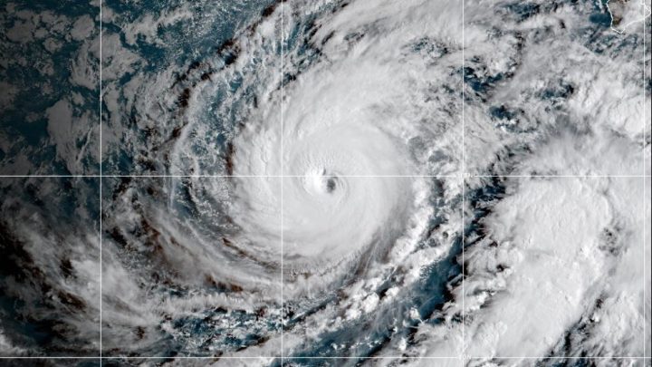 Hawaii residents told to expect tropical storm conditions as Hurricane Lowell passes to the west