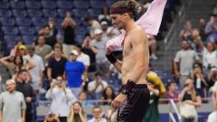 Empty seats, tired stars: The US Open’s post-2 a.m. finishes spark a pushback
