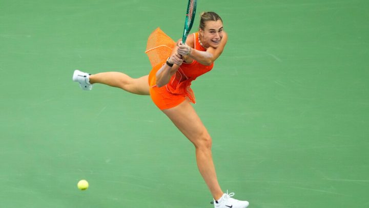 Defending champions Aryna Sabalenka and Carlos Alcaraz reach the US Open quarterfinals