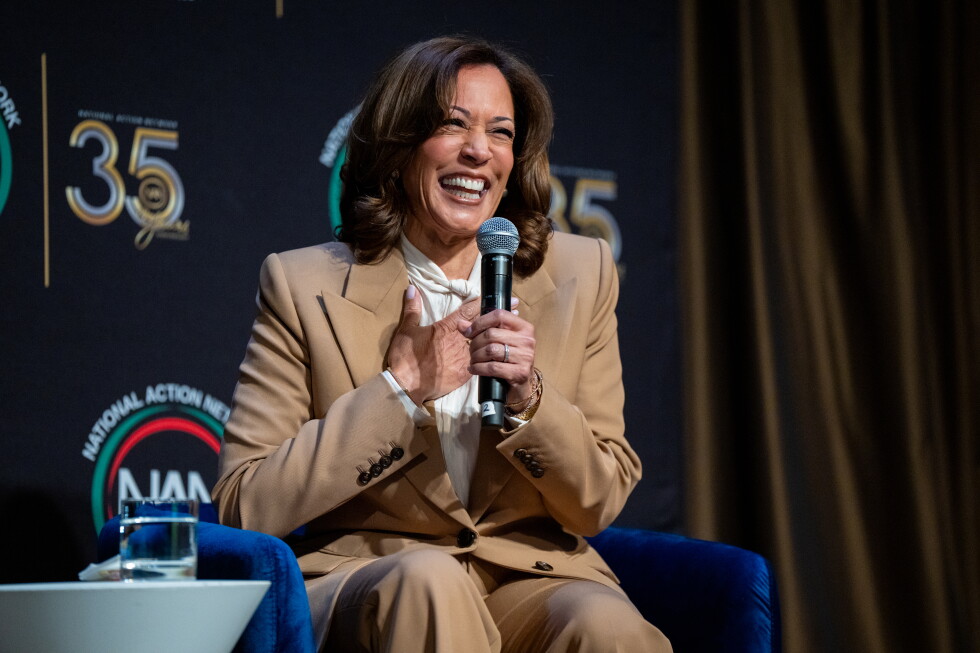 Kamala Harris campaigning with Democrats as her 2028 decision looms