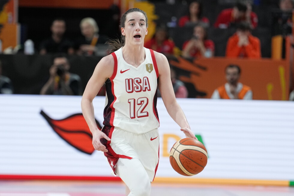 Caitlin Clark helps US beat China and 7-foot-3 Zhang Ziyu 94-61 in women's World Cup opener