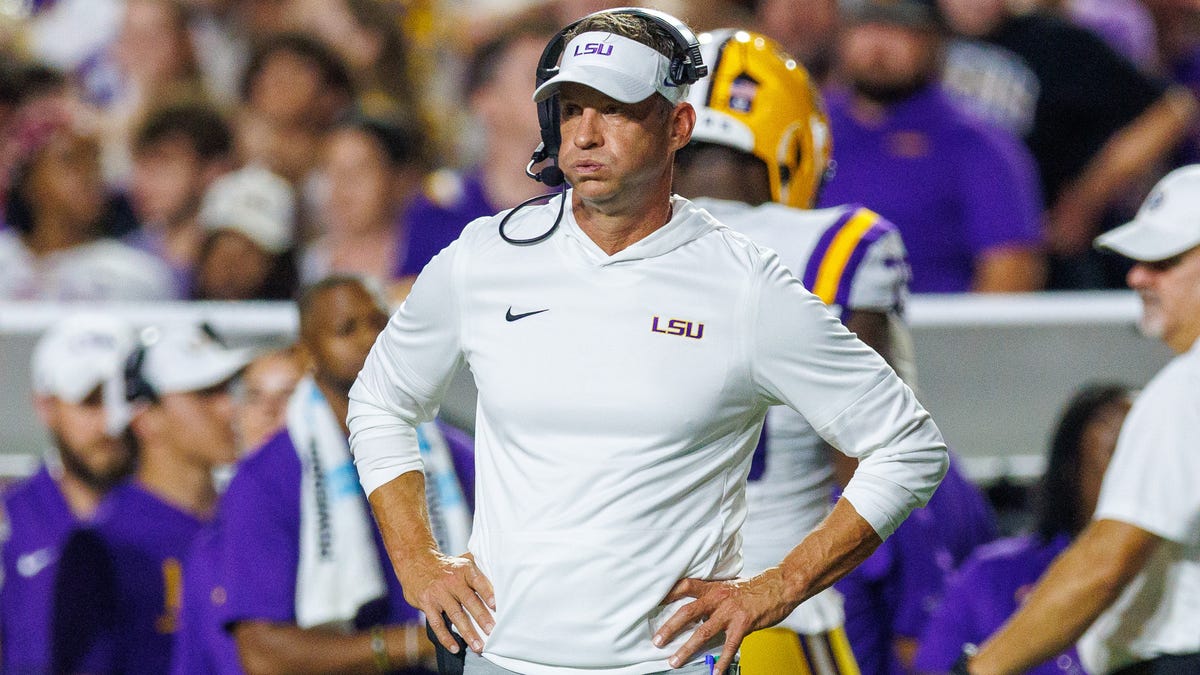 Bad boy Lane Kiffin breaks Dabo Swinney, as LSU's villain rises in Clemson rout