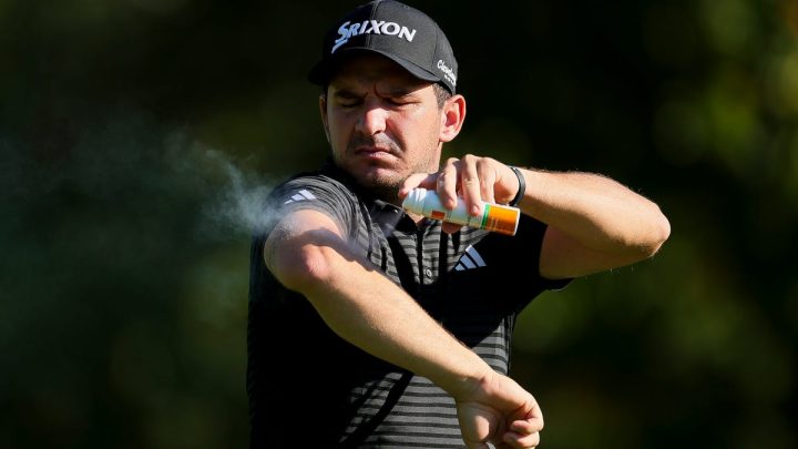 Caddie quits on PGA Tour pro mid-round
