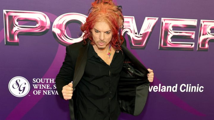 See comedian Carrot Top in photos amid hospitalization