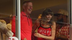 Taylor Swift flashes wedding ring after Travis Kelce’s touchdown