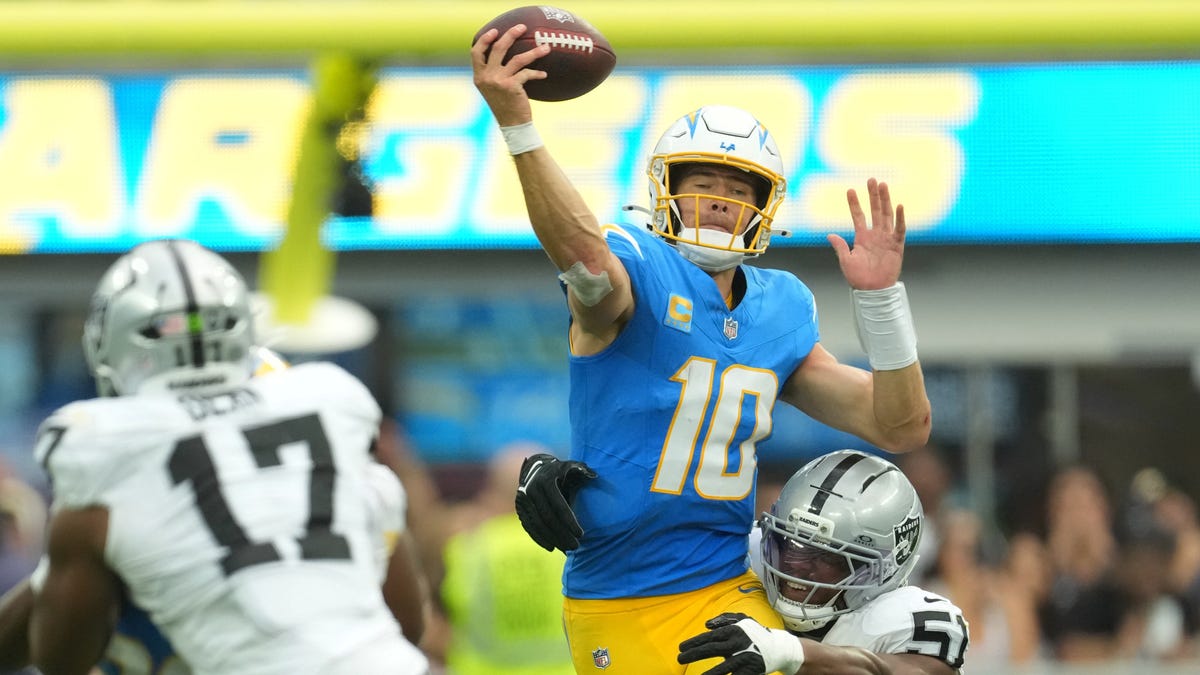 NFL Week 2 winners and losers led by Chargers' alarming faceplant