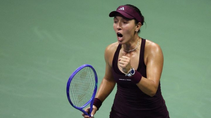 Jessica Pegula beats Emma Navarro to set up Sabalenka semifinal at US Open