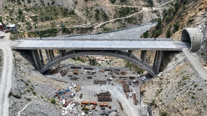 First Arch Bridge Completed on Karakoram Highway