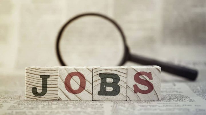 Ahsan Iqbal Announces 15,000 Jobs for Karachi