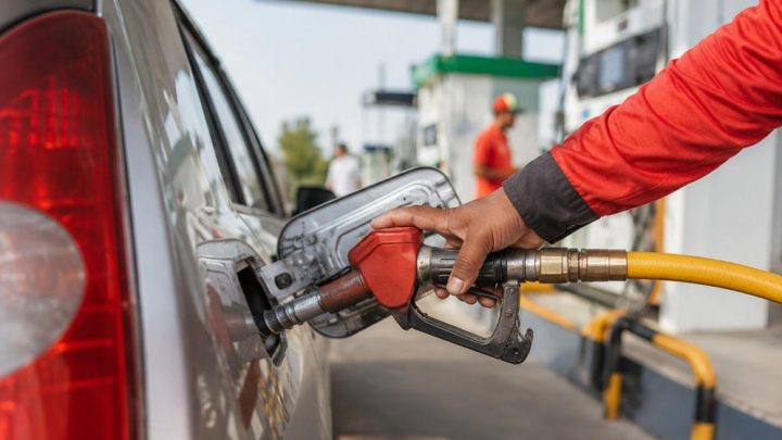 Govt Rewards Public With Small Discount on Petrol